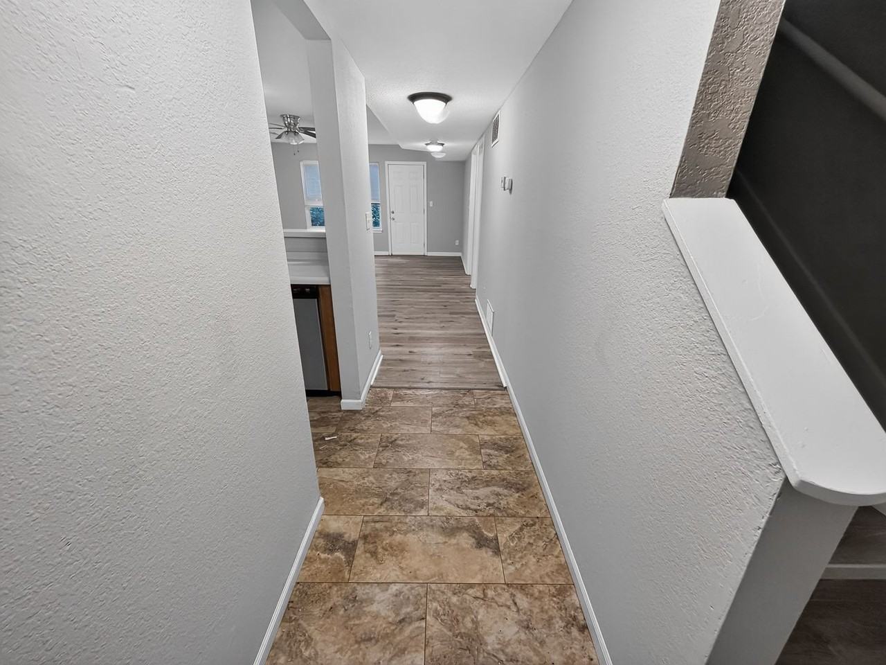 5308 Godas Cir - Photo 6 of 50