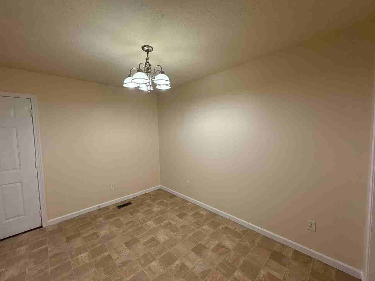 307 Forrestwood Dr - Photo 5 of 23