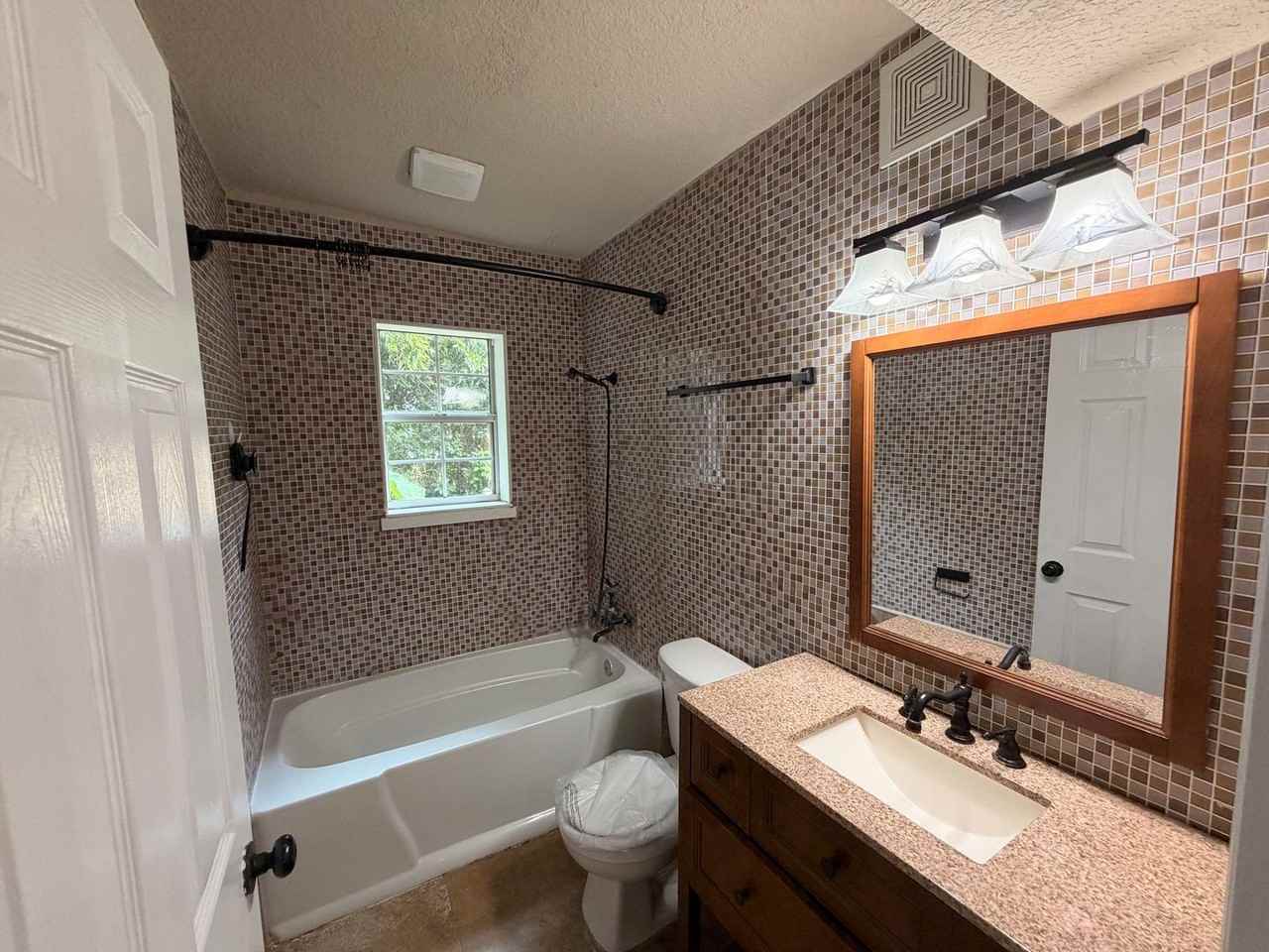 4815 Headley Ter - Photo 4 of 12