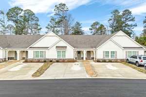 featured image of 321 Morris Ave