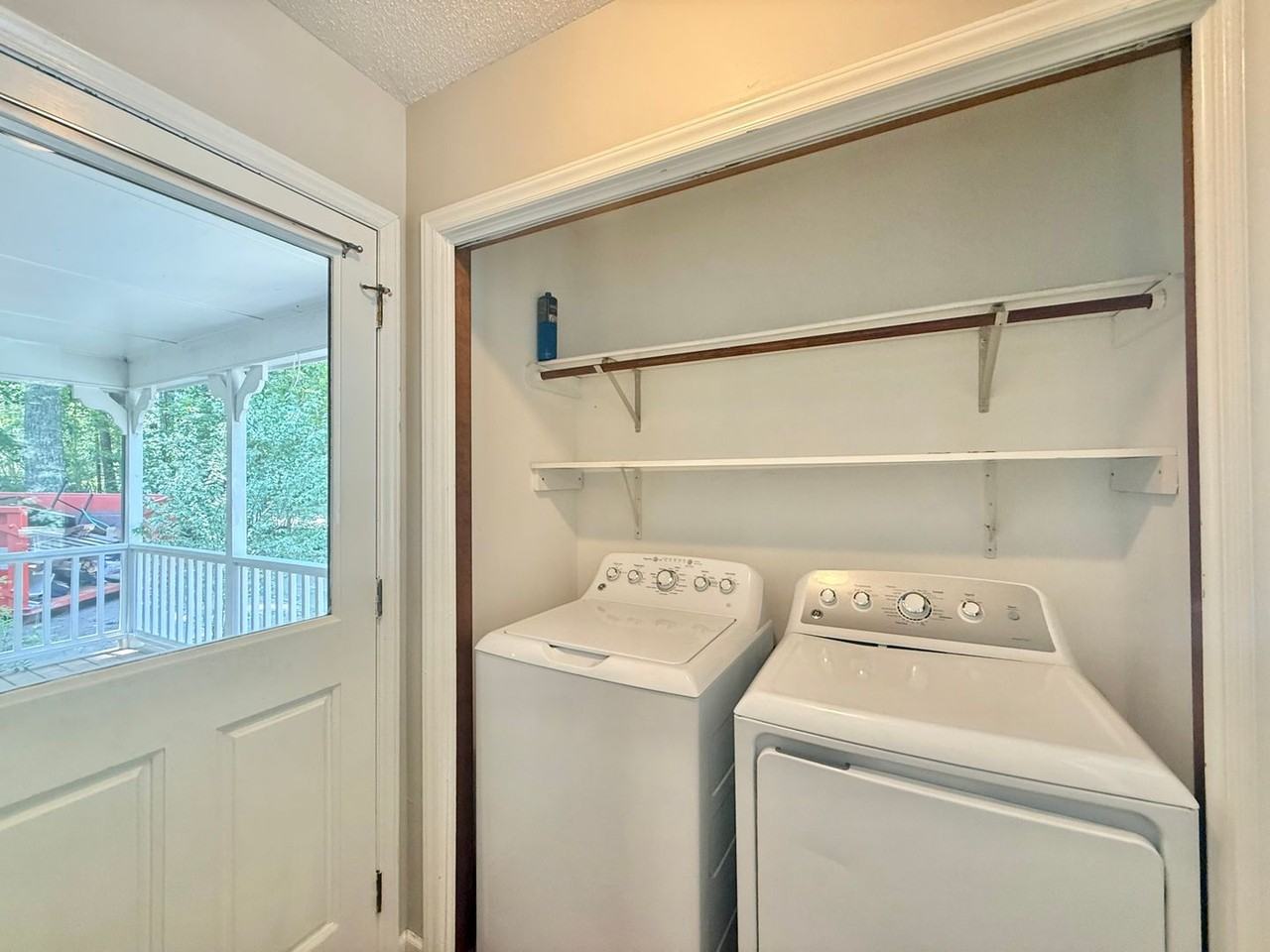 1001 Creek Front Ct - Photo 6 of 21