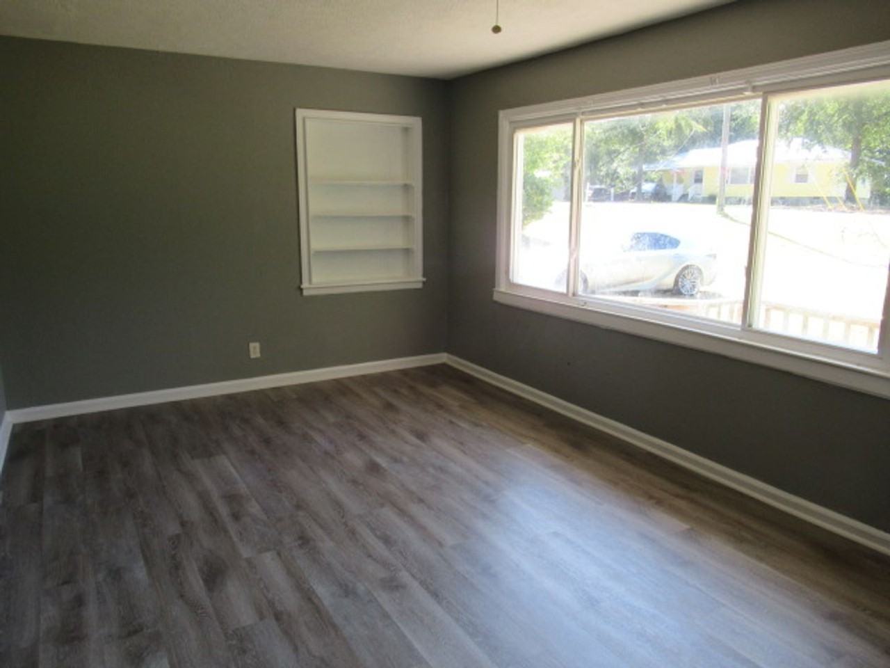 36 Armstrong Dr - Photo 7 of 19