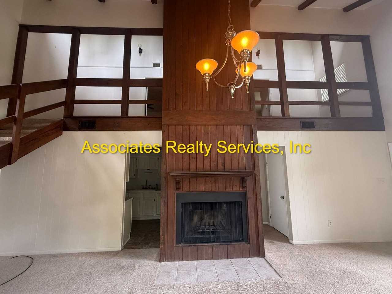 10205 Nw 25th Pl - Photo 5 of 29