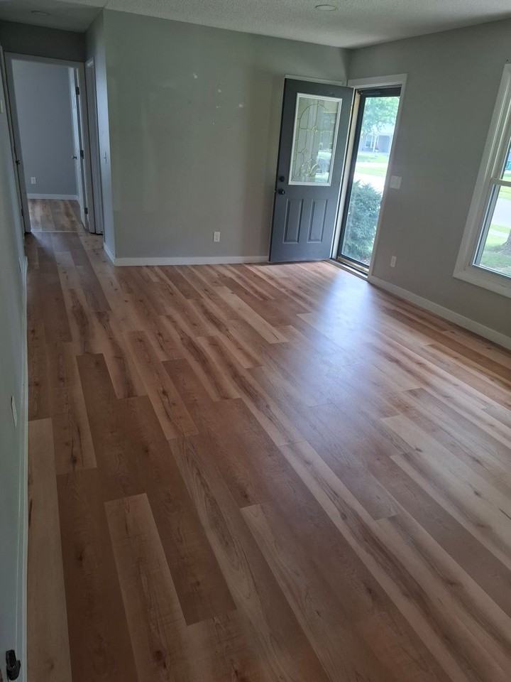 705 E South F St - Photo 4 of 18