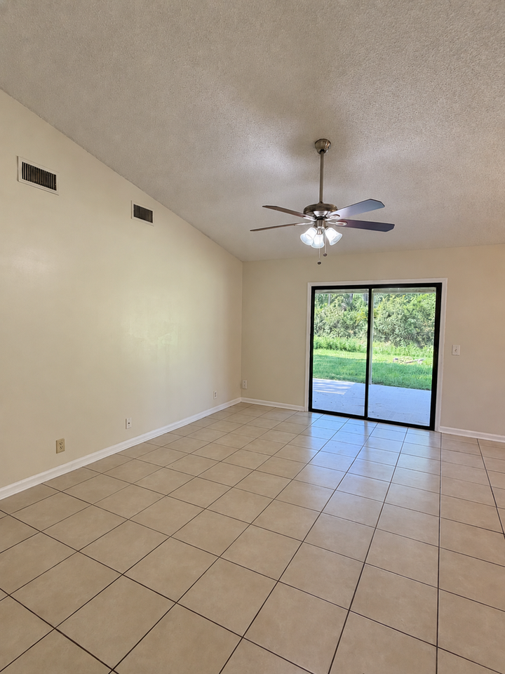 116 Natchez Ct - Photo 4 of 11