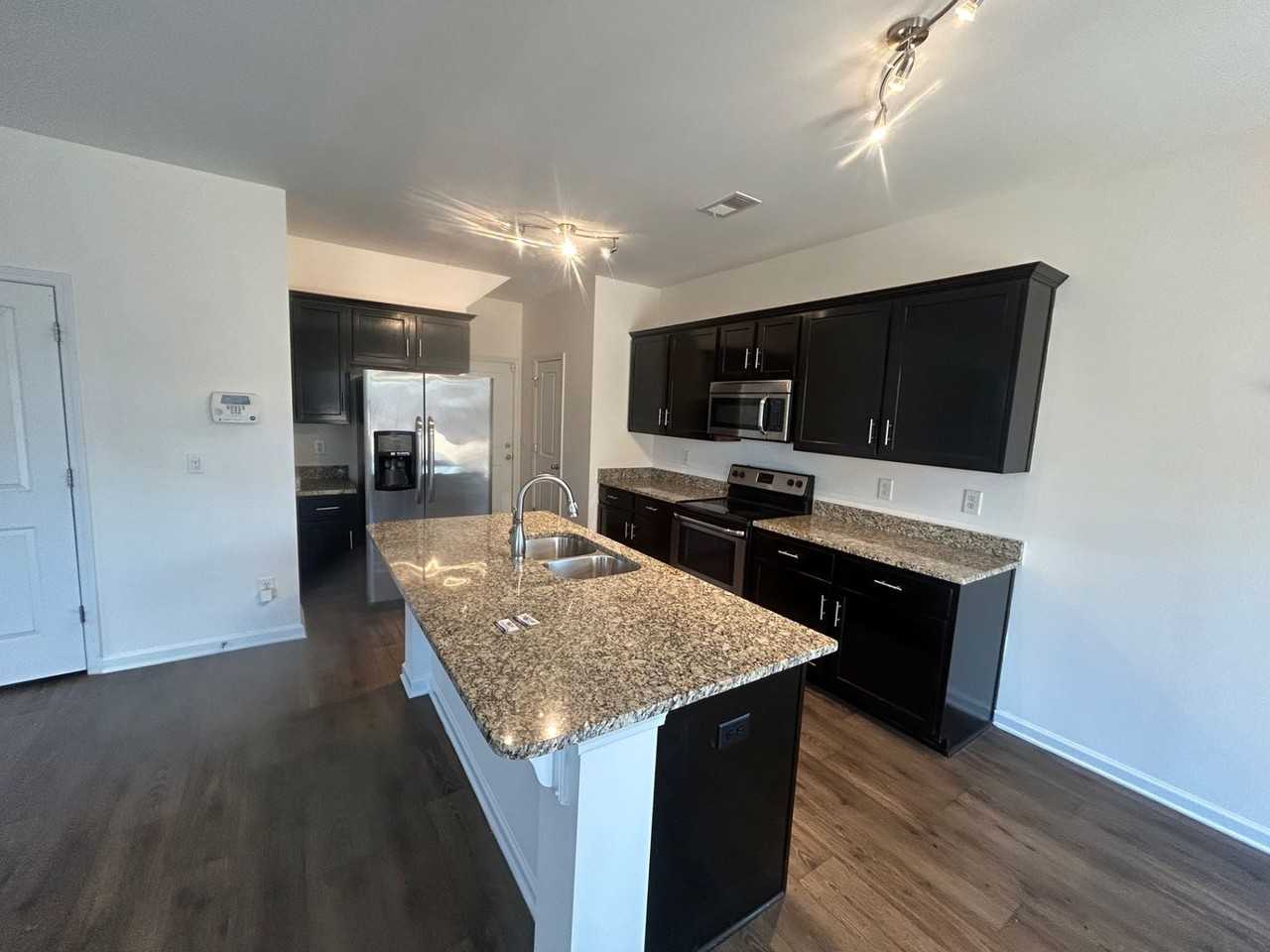 336 Eagle Feather Loop - Photo 6 of 21