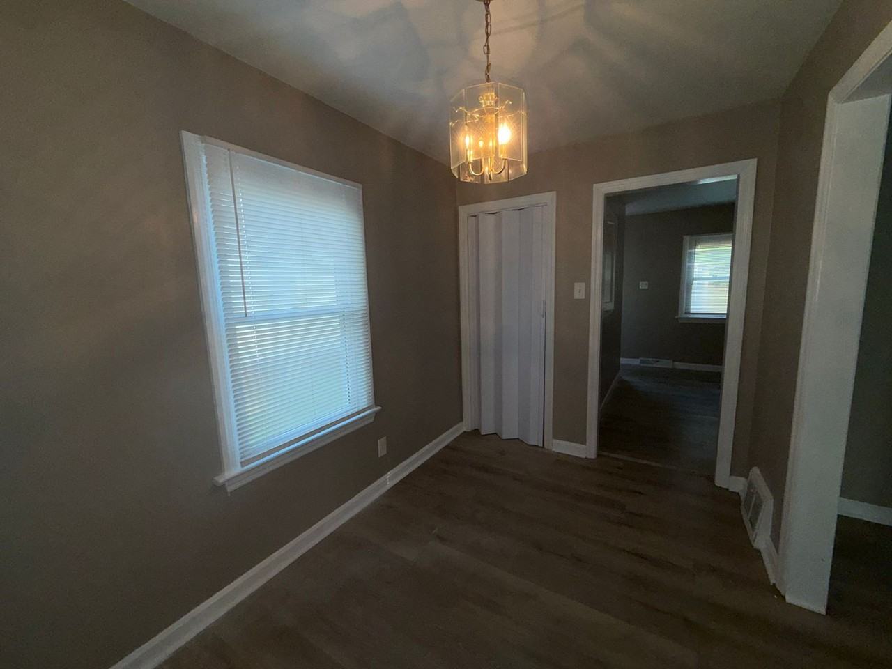 1165 Patterson Rd - Photo 5 of 20