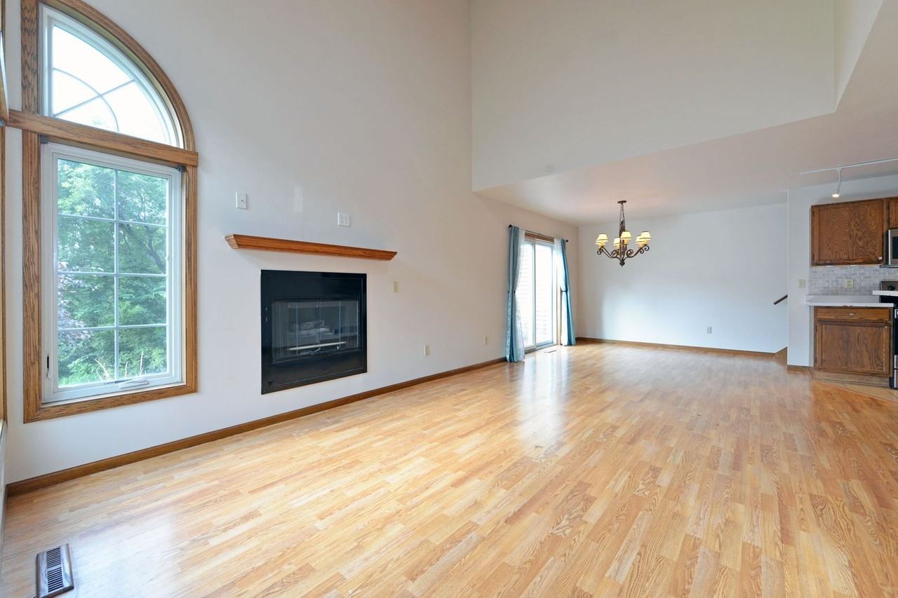 144 Primrose Ct - Photo 4 of 23