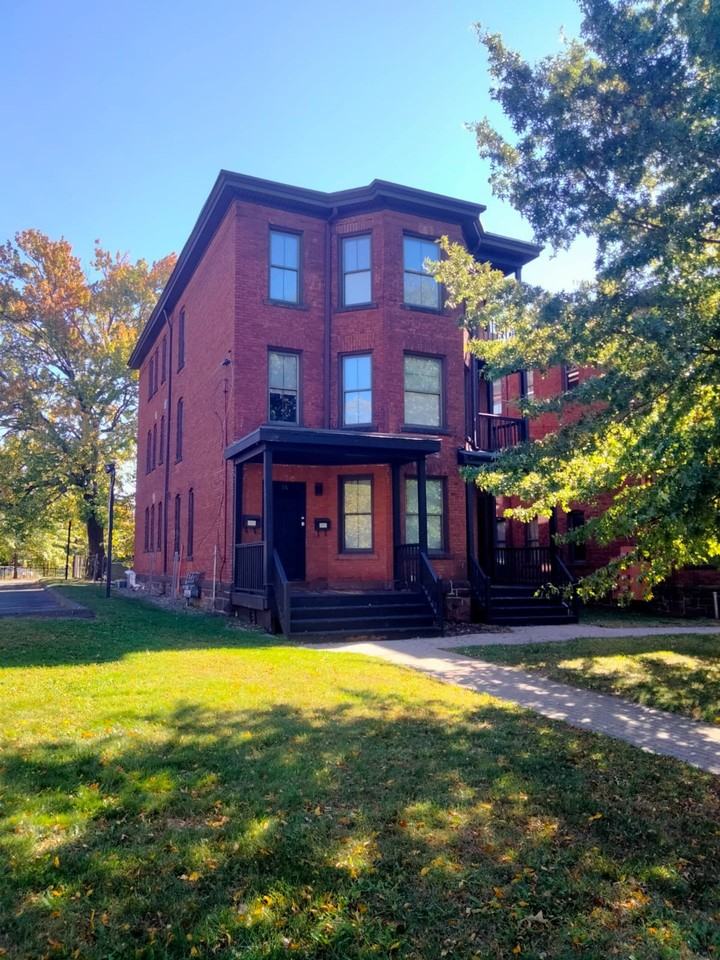 24-26 Imlay Street - Photo 2 of 2