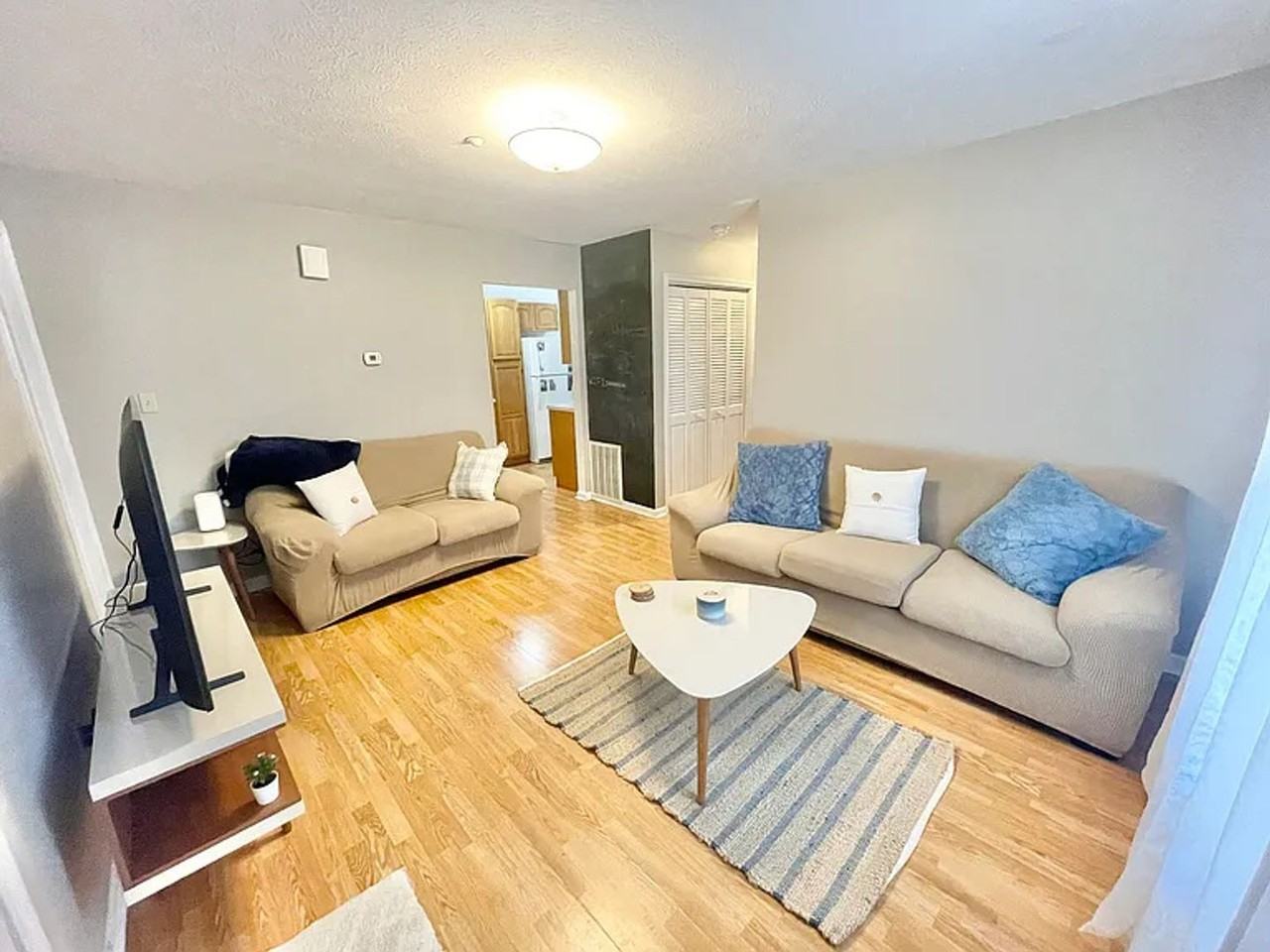 52 Campus Drive - Photo 2 of 18