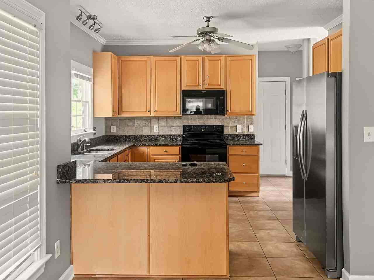 3108 Summer Oaks Dr - Photo 7 of 36