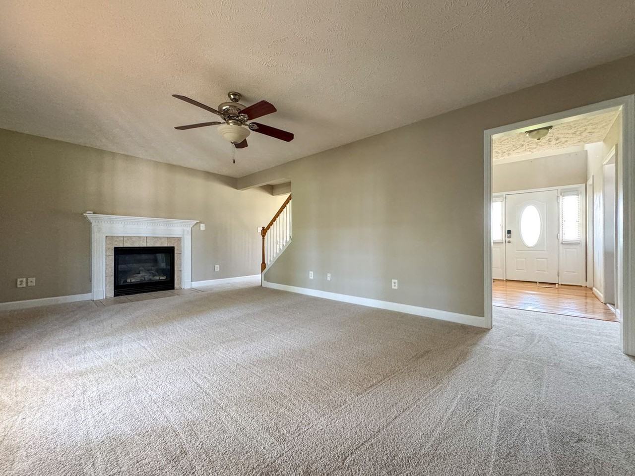 51 Jubilee Ct - Photo 5 of 34