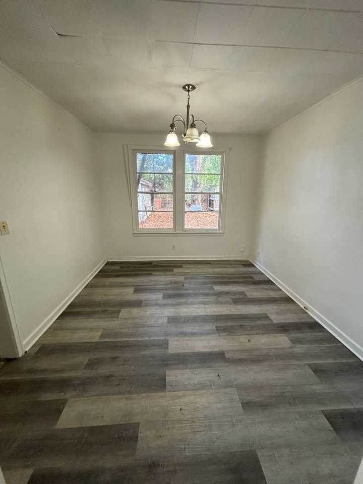 2610 Drexel St - Photo 2 of 7