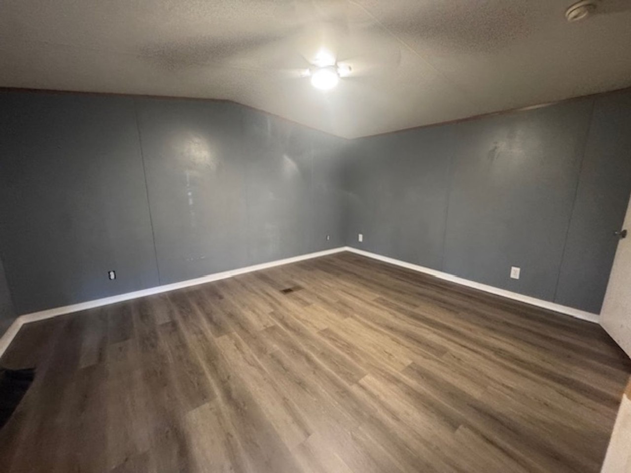 58 Lakewater Dr - Photo 7 of 14