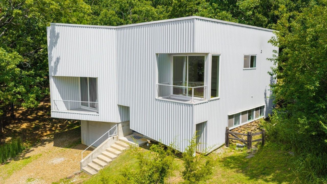 1124 E Heath Dr - Photo 3 of 39