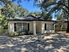 featured image of 2508 E Curtis St