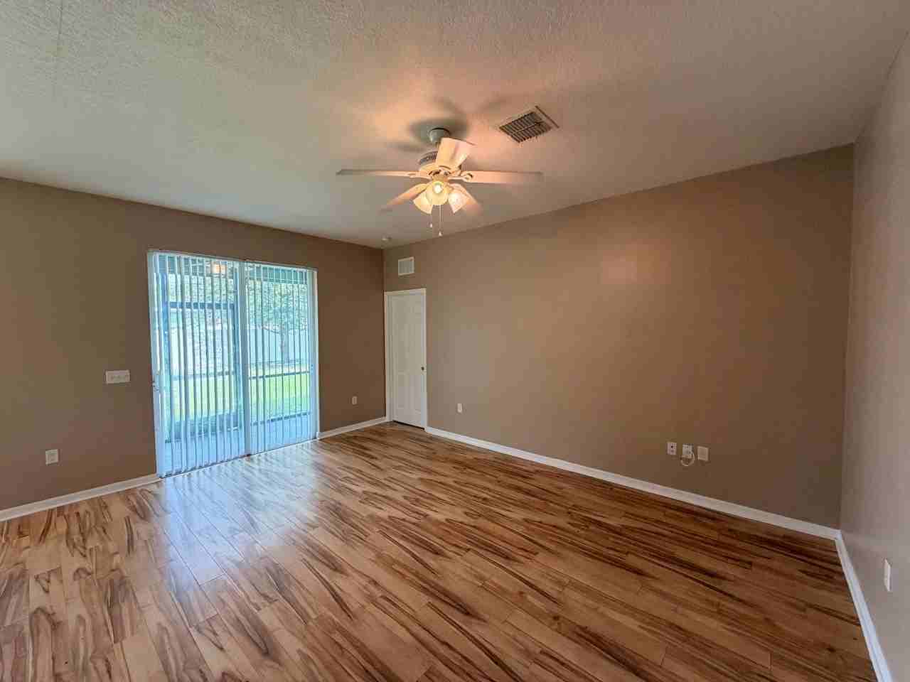633 Highland Meadows Ave - Photo 5 of 18