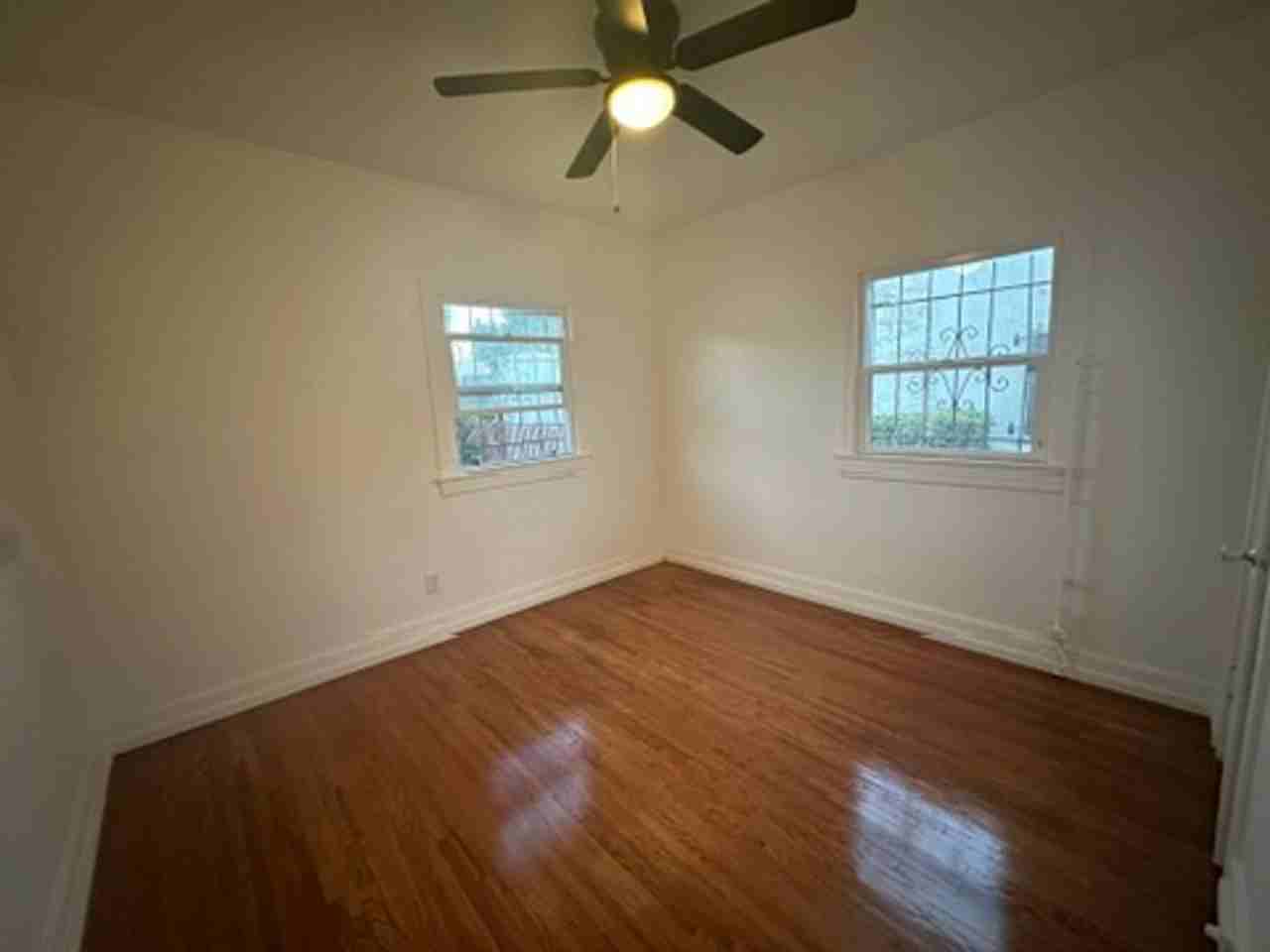 1156 W 65th St - Photo 4 of 6