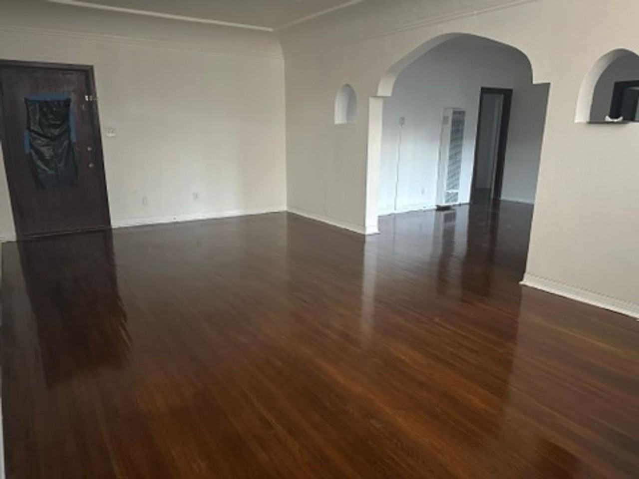 1156 W 65th St - Photo 6 of 6