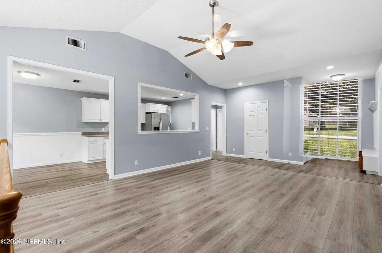 3374 Millcrest Pl - Photo 2 of 17
