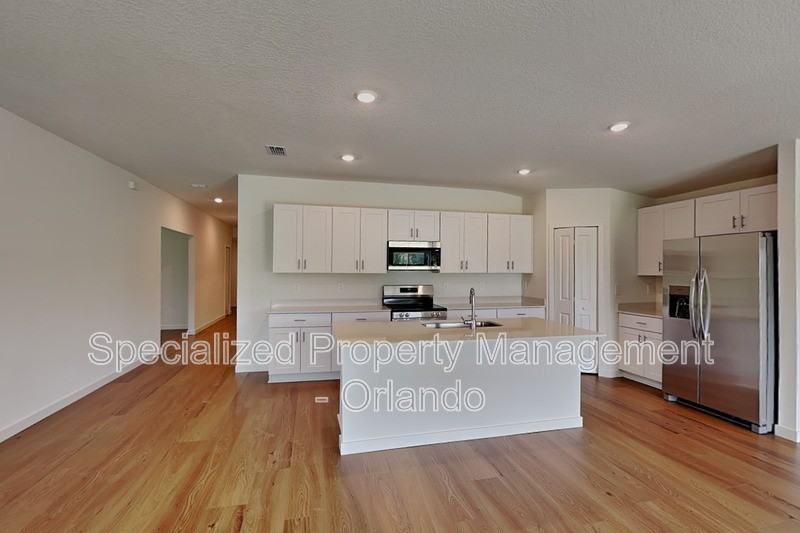 4838 Nw 16th Ln - Photo 6 of 21