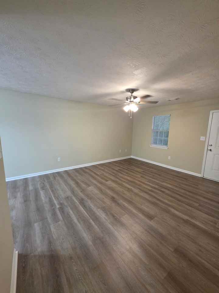 Big Oak 10 Units - Photo 2 of 14