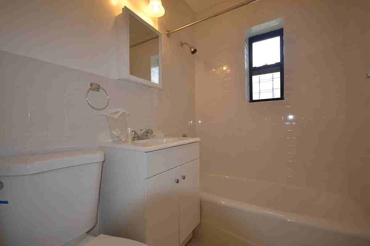 153-36 73rd Avenue #1C - Photo 4 of 5