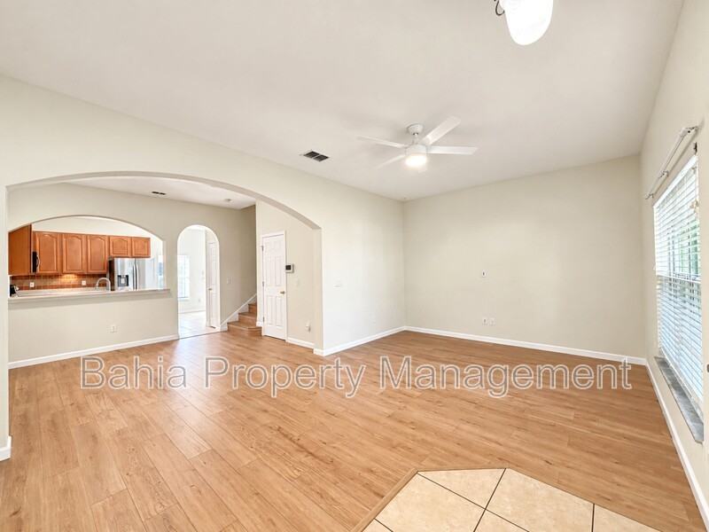 11838 Deer Path Way - Photo 5 of 28