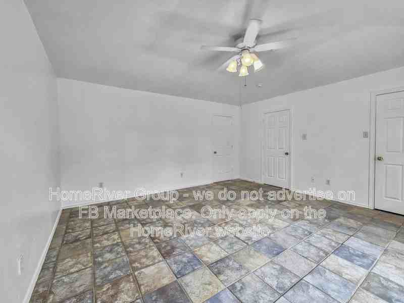 1269 Hilltop Dr - Photo 4 of 13