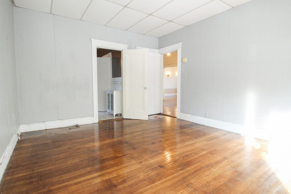 91 Winthrop Rd #1 - Photo 7 of 10