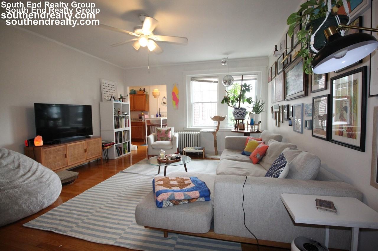 115 Peterborough St #33 - Photo 4 of 13