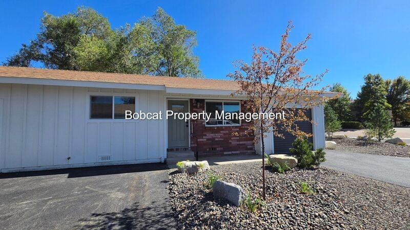 1461 Hussman Ave #D - Photo 2 of 34