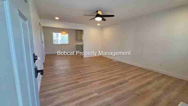 1461 Hussman Ave #D - Photo 6 of 34