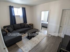 featured image of 411 Simpson St #7