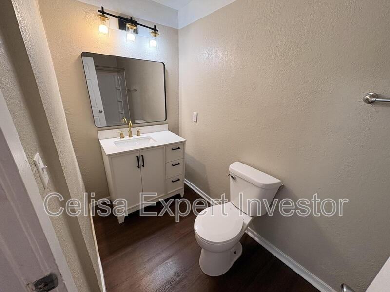 2506 Miner St #1 - Photo 6 of 7