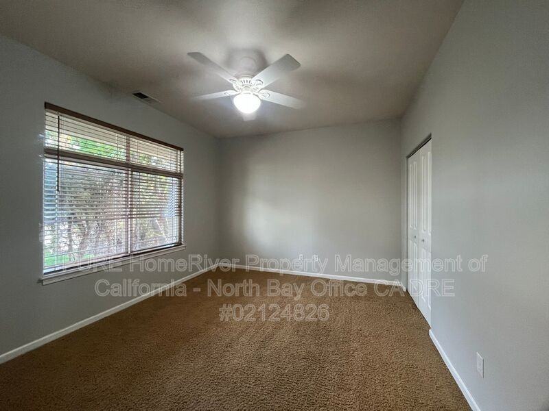 474 Briarwood Dr - Photo 7 of 33