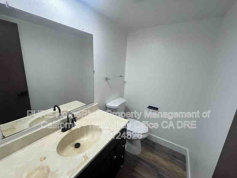 104 Laws Ave #C - Photo 4 of 7