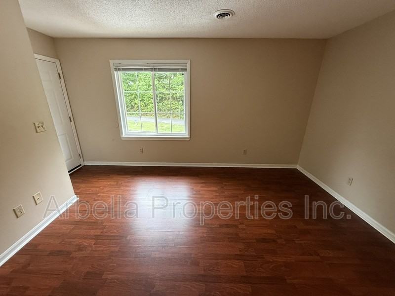 103 S Beech St #9 - Photo 4 of 16