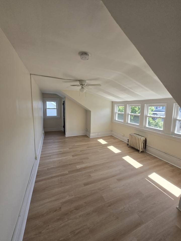 29 Grumman Avenue #2 - Photo 3 of 6