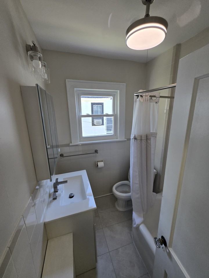 29 Grumman Avenue #2 - Photo 6 of 6