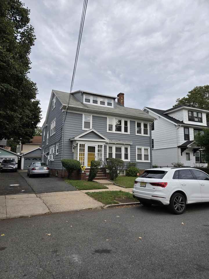 29 Grumman Avenue #2 - Photo 2 of 6