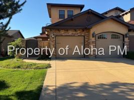 featured image of 129 E Cholla Hills St
