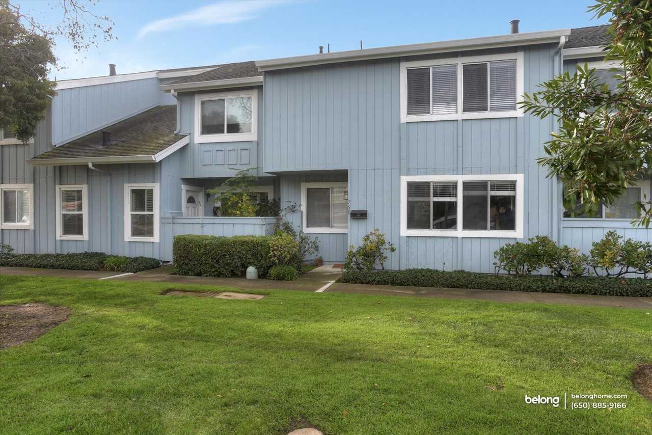 768 Comet Dr - Photo 4 of 41