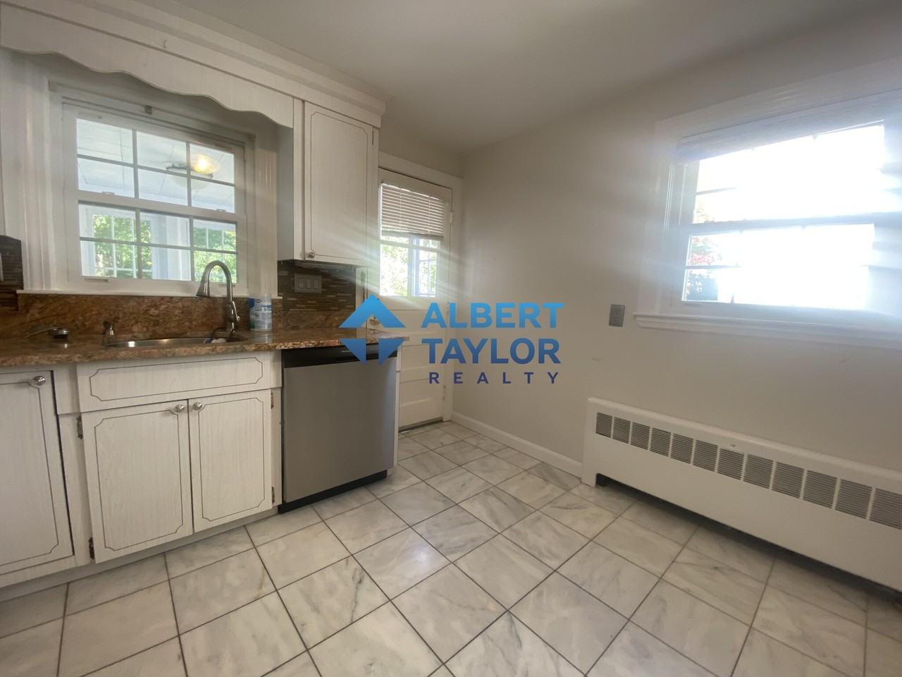 49 Hackensack Rd - Photo 3 of 29