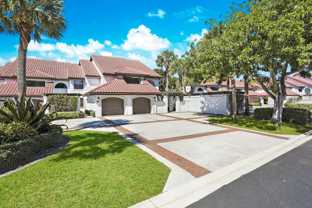 16671 Traders Xing N #121 - Photo 1 of 1