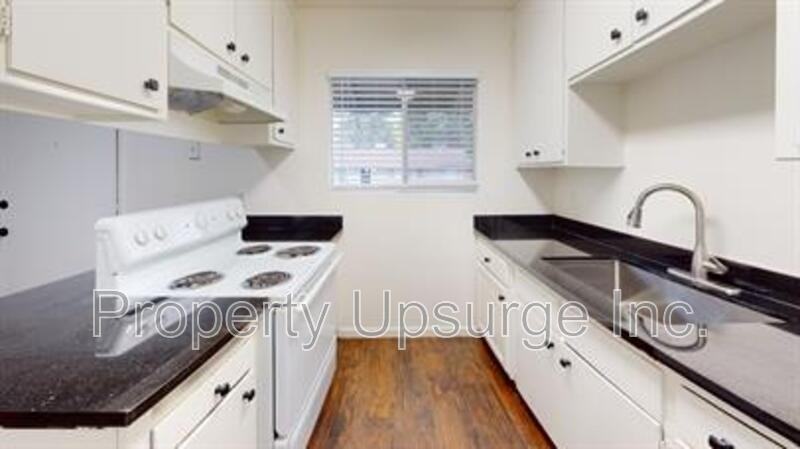 83 Mono Ave - Photo 2 of 8