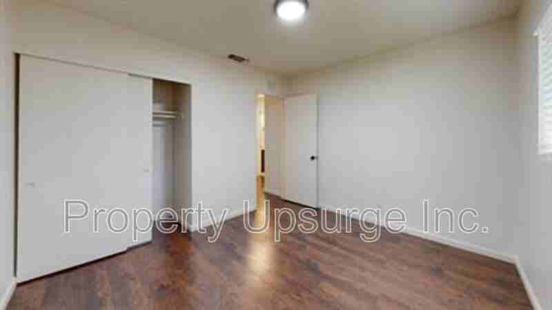83 Mono Ave - Photo 5 of 8