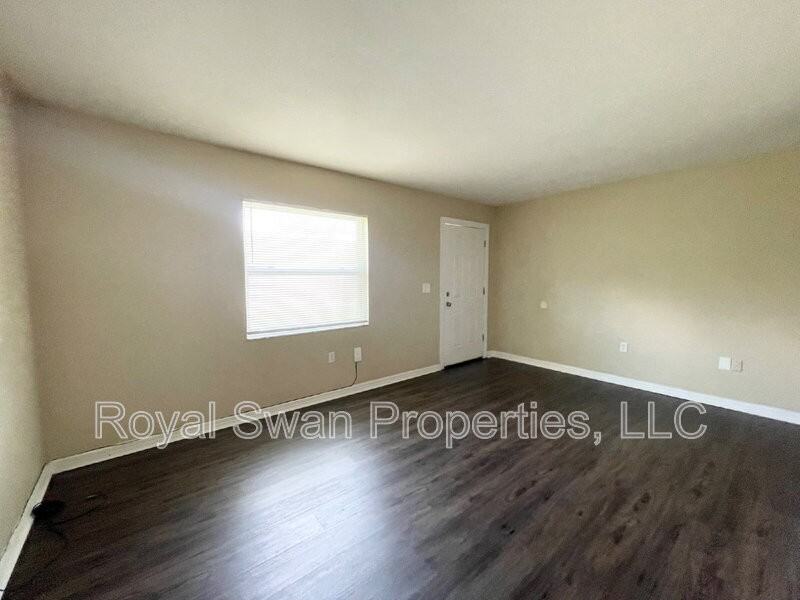 511 Choctaw Ave - Photo 3 of 8