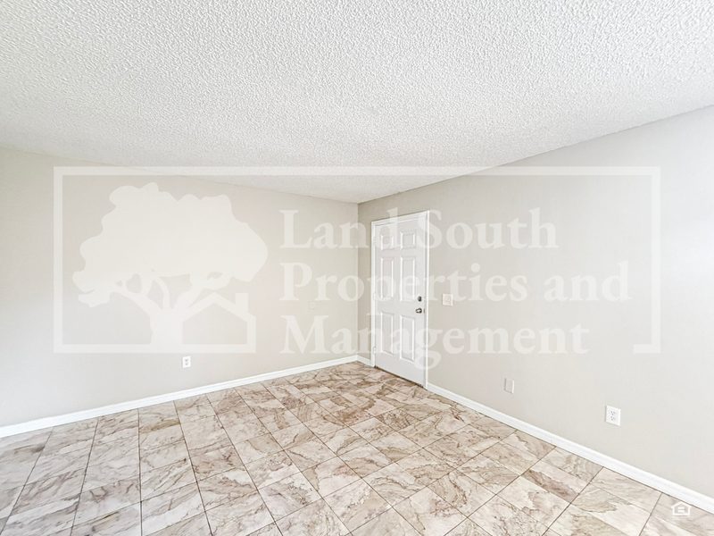 1222 Taylor St #1 - Photo 3 of 11