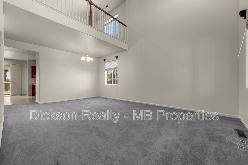 2447 Anqua Dr - Photo 4 of 50